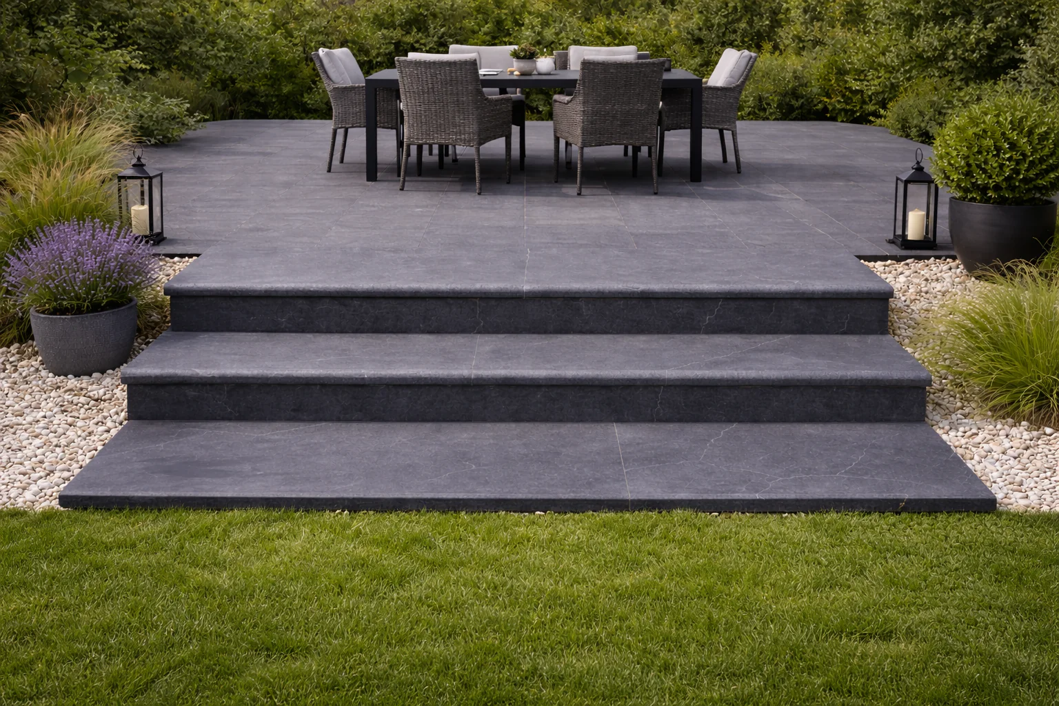 Black Bullnose Steps 350x1000x20mm - Image 3